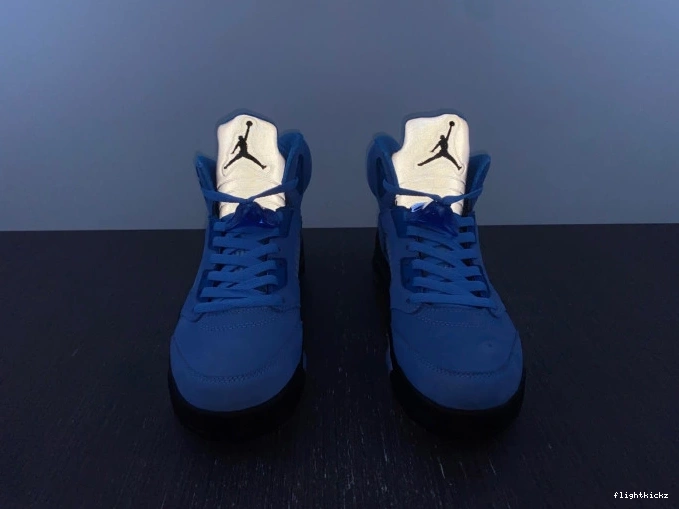 UNC DV1310-401 5 Air Jordan 0818